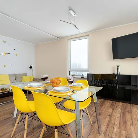 아파트 Wyjatkowy Z Parkingiem & Balkonem Z Widokiem By Renters *