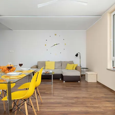 Wyjatkowy Z Parkingiem & Balkonem Z Widokiem By Renters * Bílsko-Bělá