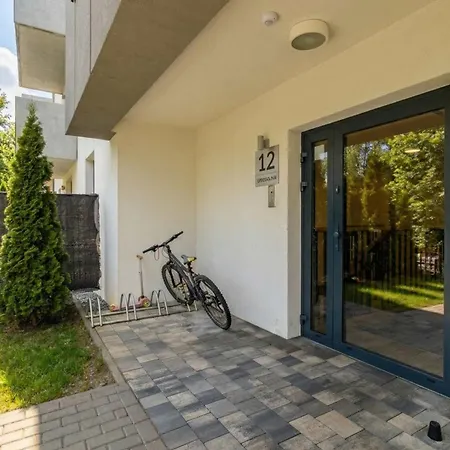 Wyjatkowy Z Parkingiem & Balkonem Z Widokiem By Renters Bílsko-Bělá